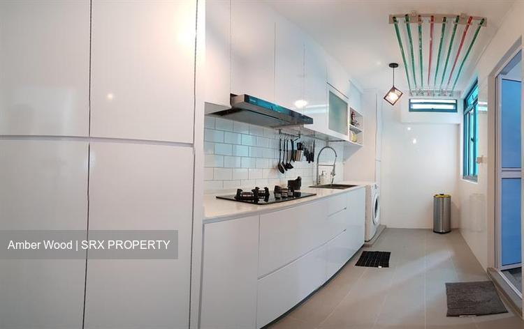 Blk 184 Edgefield Plains (Punggol), HDB Executive #178343292